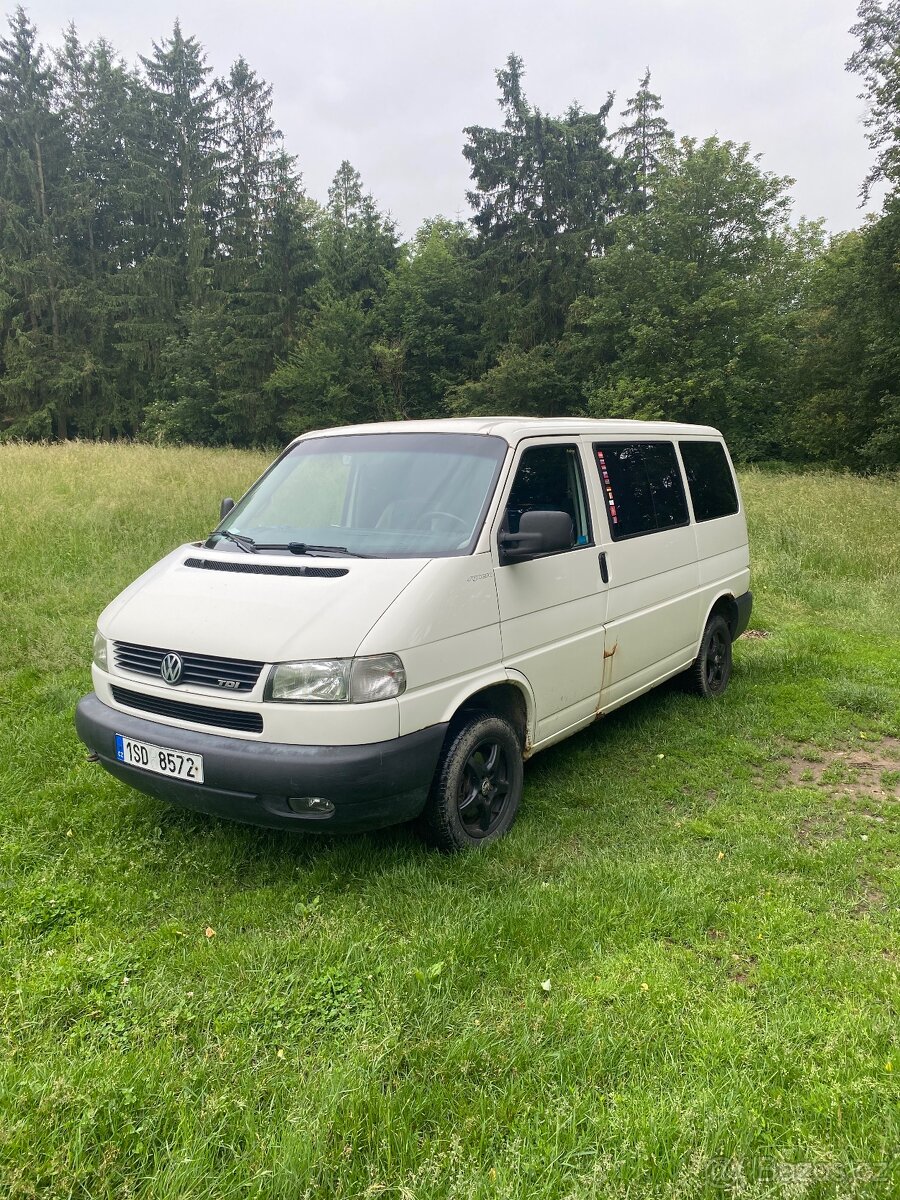 Vw transportér 4x4 2,5 tdi 111 kw Syncro