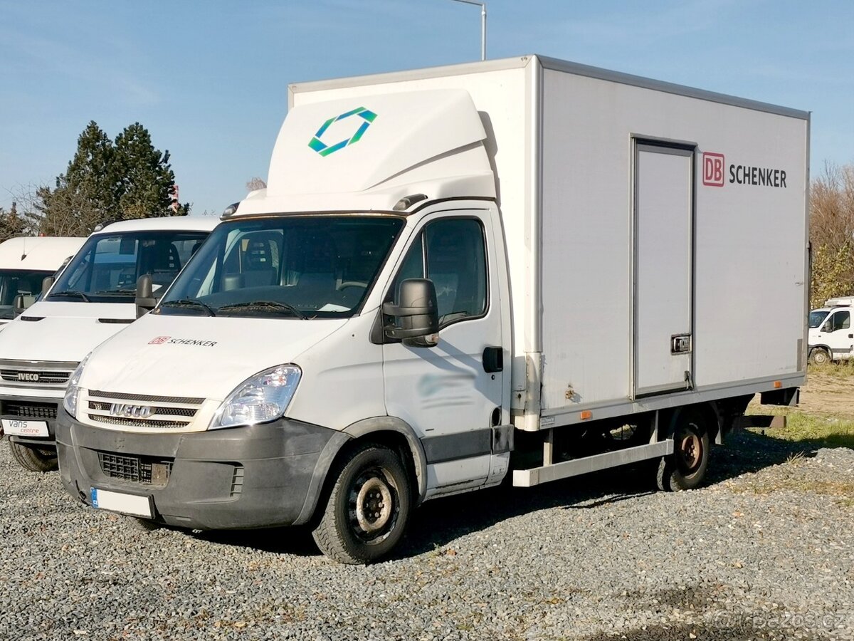 Iveco Daily 35S18 skříň 8palet/čelo - špatné starty