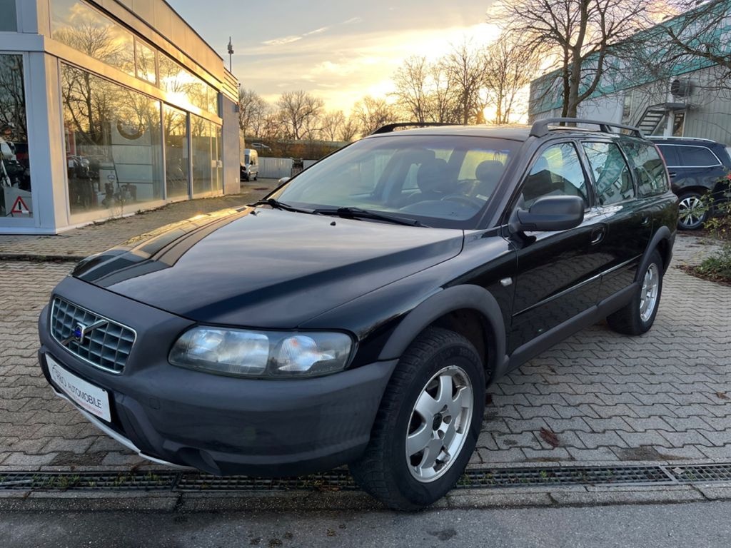 VOLVO XC70 CROSS COUNTRY 2.5T 154kW- veškerý ND