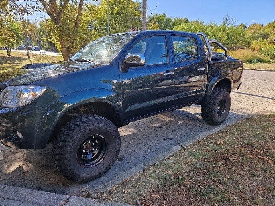 Toyota Hilux 4x4 Double Cab Sol 2.5D-4D 88kw