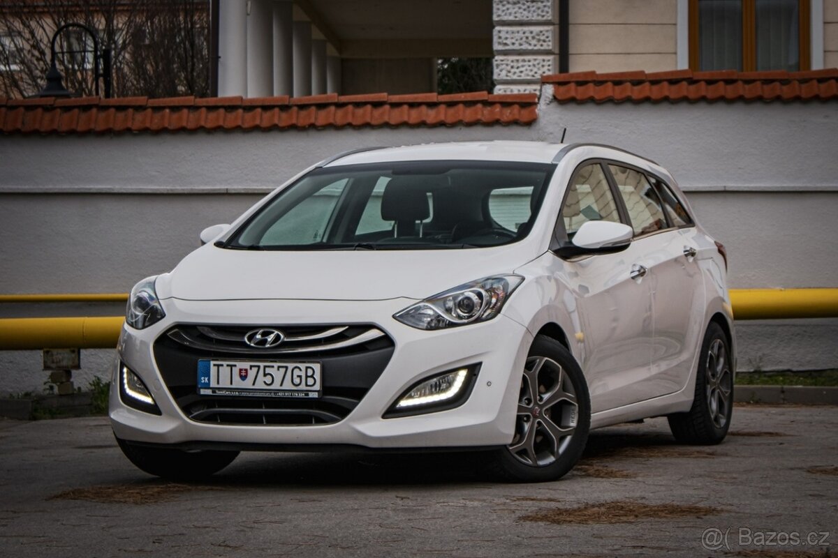 Hyundai i30 1.6 GDI DOHC Style