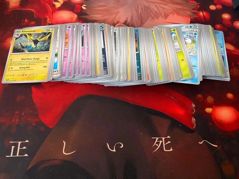 Pokemon karty 100ks + RARE Reverse / Holo karty