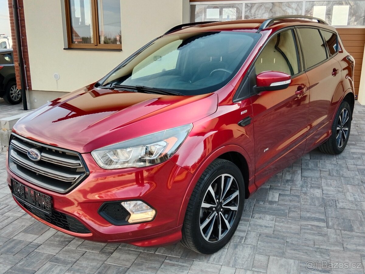 Ford KUGA 2,0Tdci 110Kw 4x4 ST-Line r.v.4/2017najeto114000Km