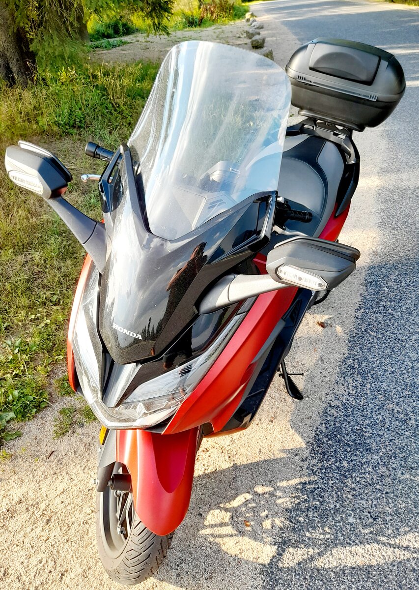 Honda Forza 125/NSS