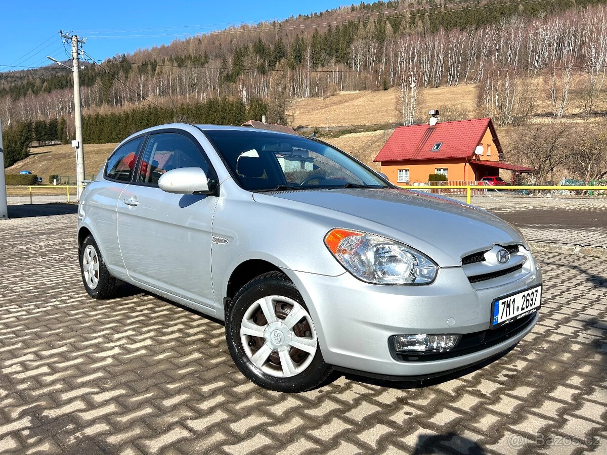 Hyundai Accent 1.4i  r.v. 2007,naj. 117 000km, STK 9/2026