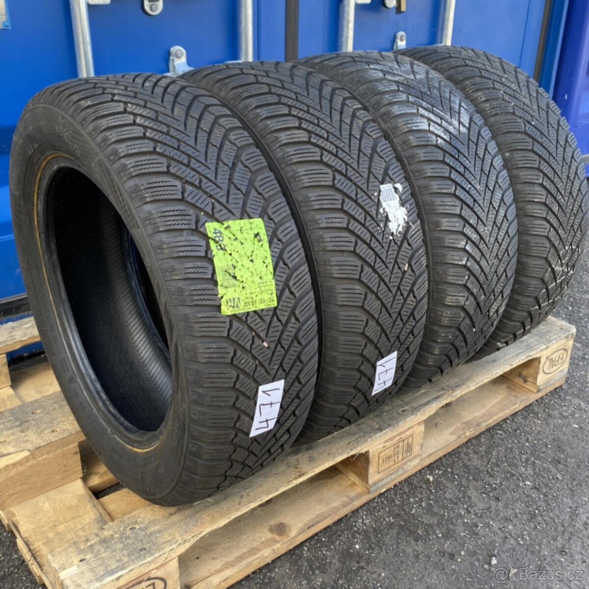 Zimní pneu 235/45 R18 98V Continental 5-5,5mm