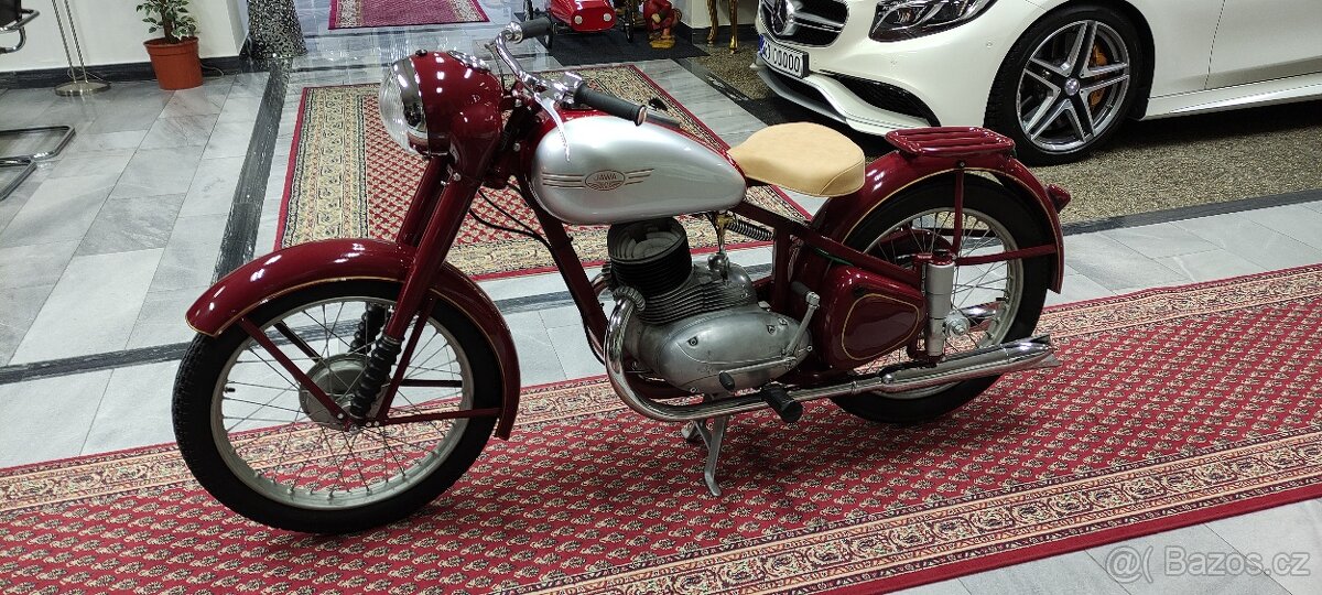 Jawa 250 Pérák 1948