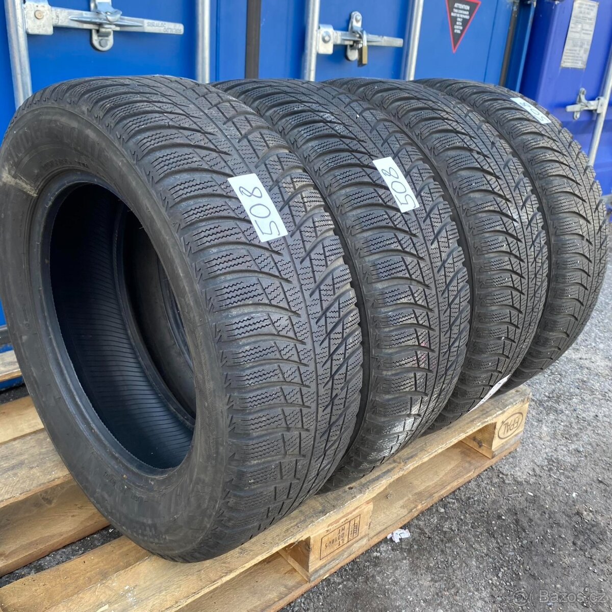 Zimní pneu 215/60 R16 99H Bridgestone 4,5-5mm