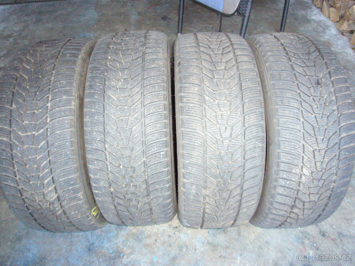 ZIMNÍ PNEU HANKOOK DOT-2022 225/45R18 95V