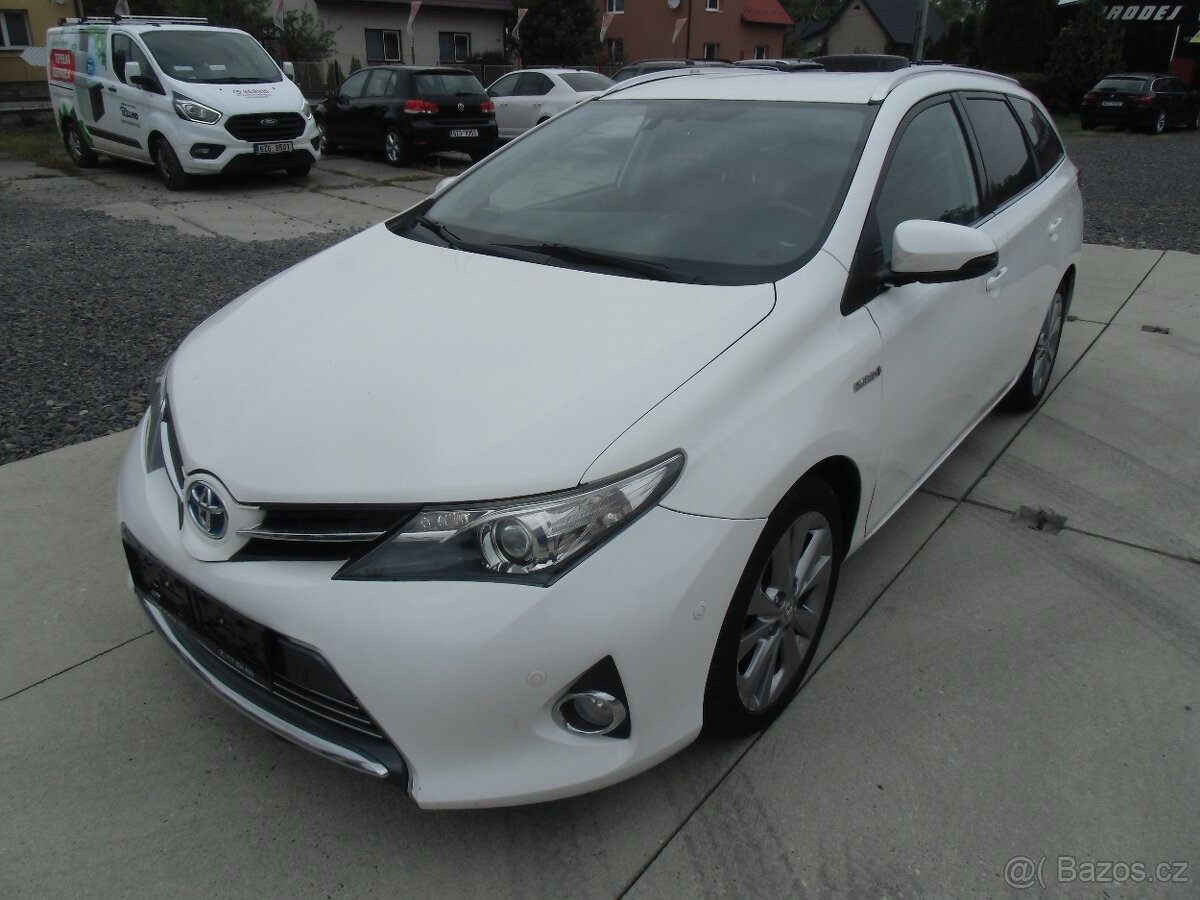 Toyota Auris 1.8i HYBRID