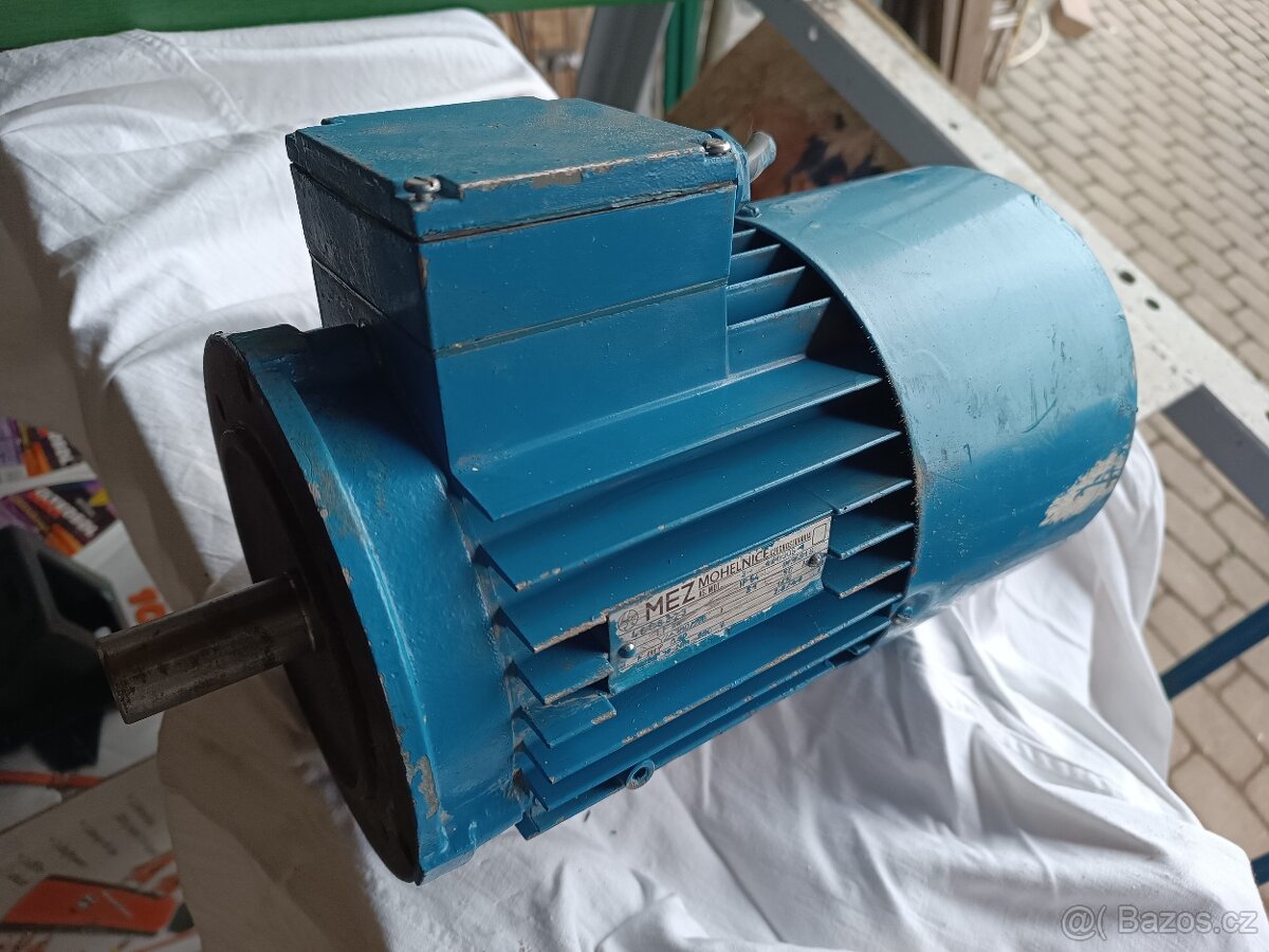 Motor příruba, 380, 220, 1,1 kW, hřídel 24 mm