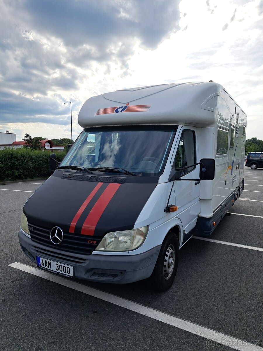 Obytný automobil Mercedes Sprinter automat