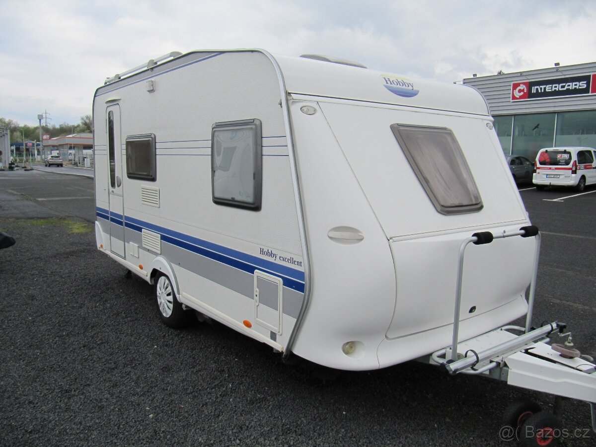 Prodám karavan Hobby 410 sfe,model 2008 + mover + předstan.