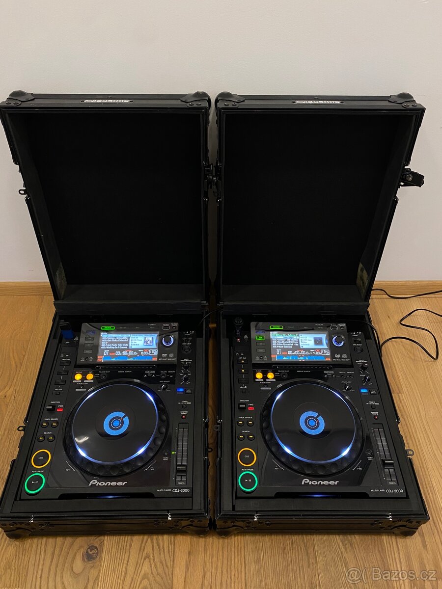 Pioneer CDJ 2000