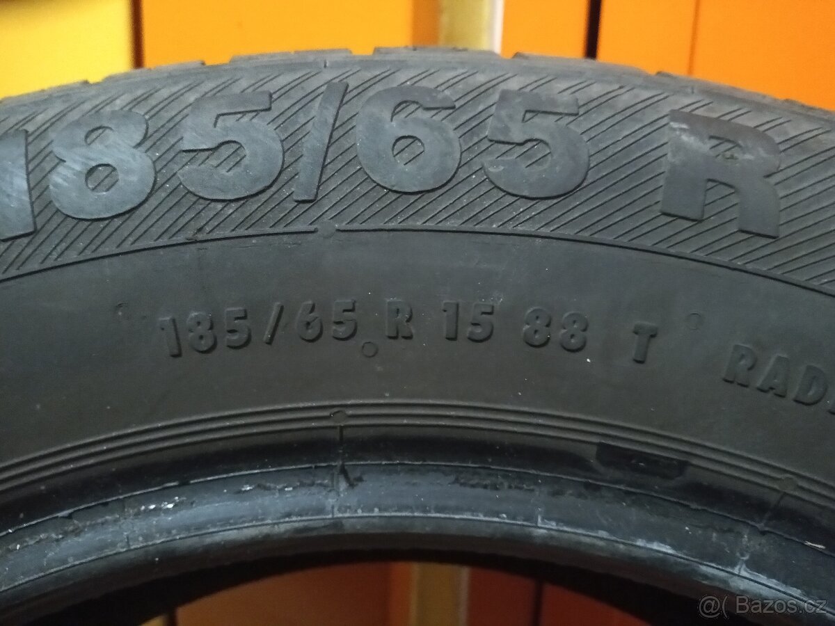 4 x letní pneu Barum 185/65 R15