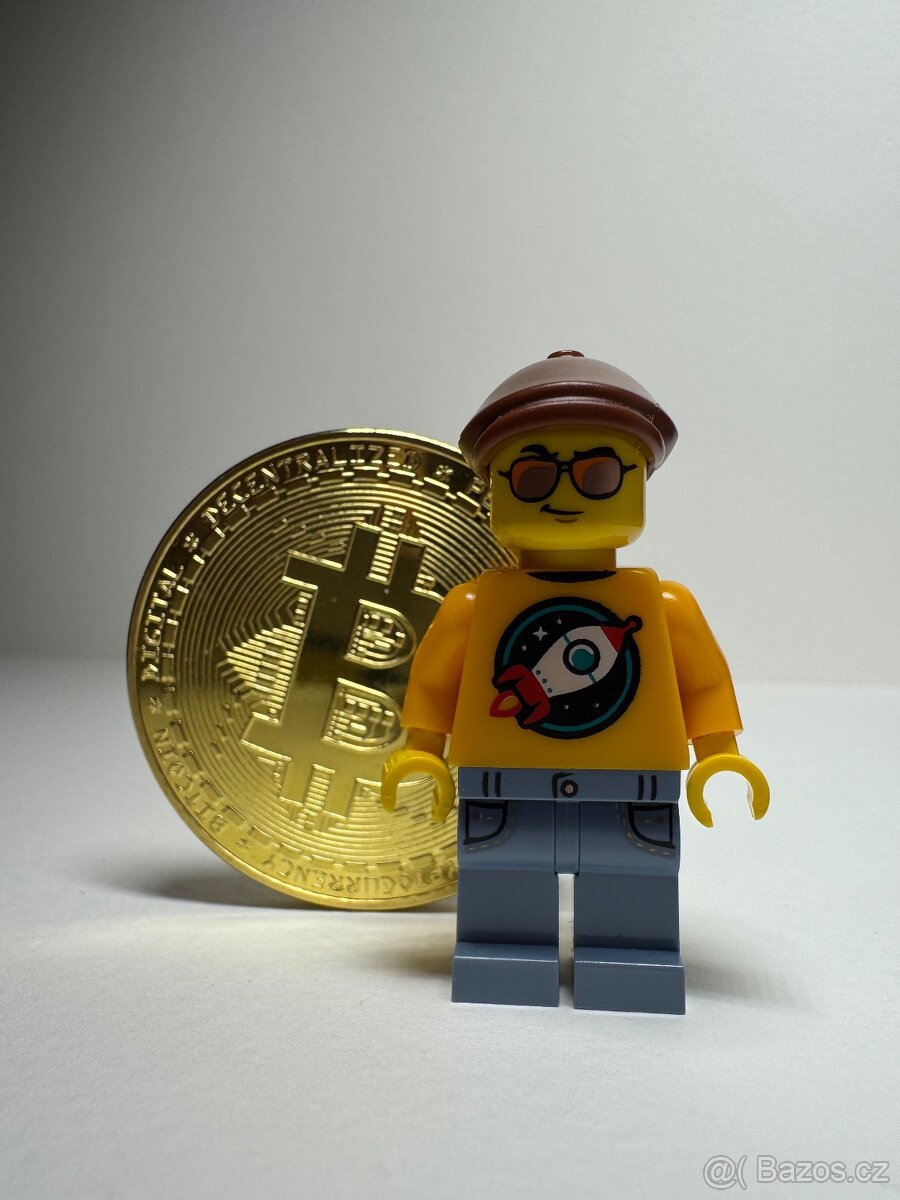 Lego Minifigurka BTC maximalista