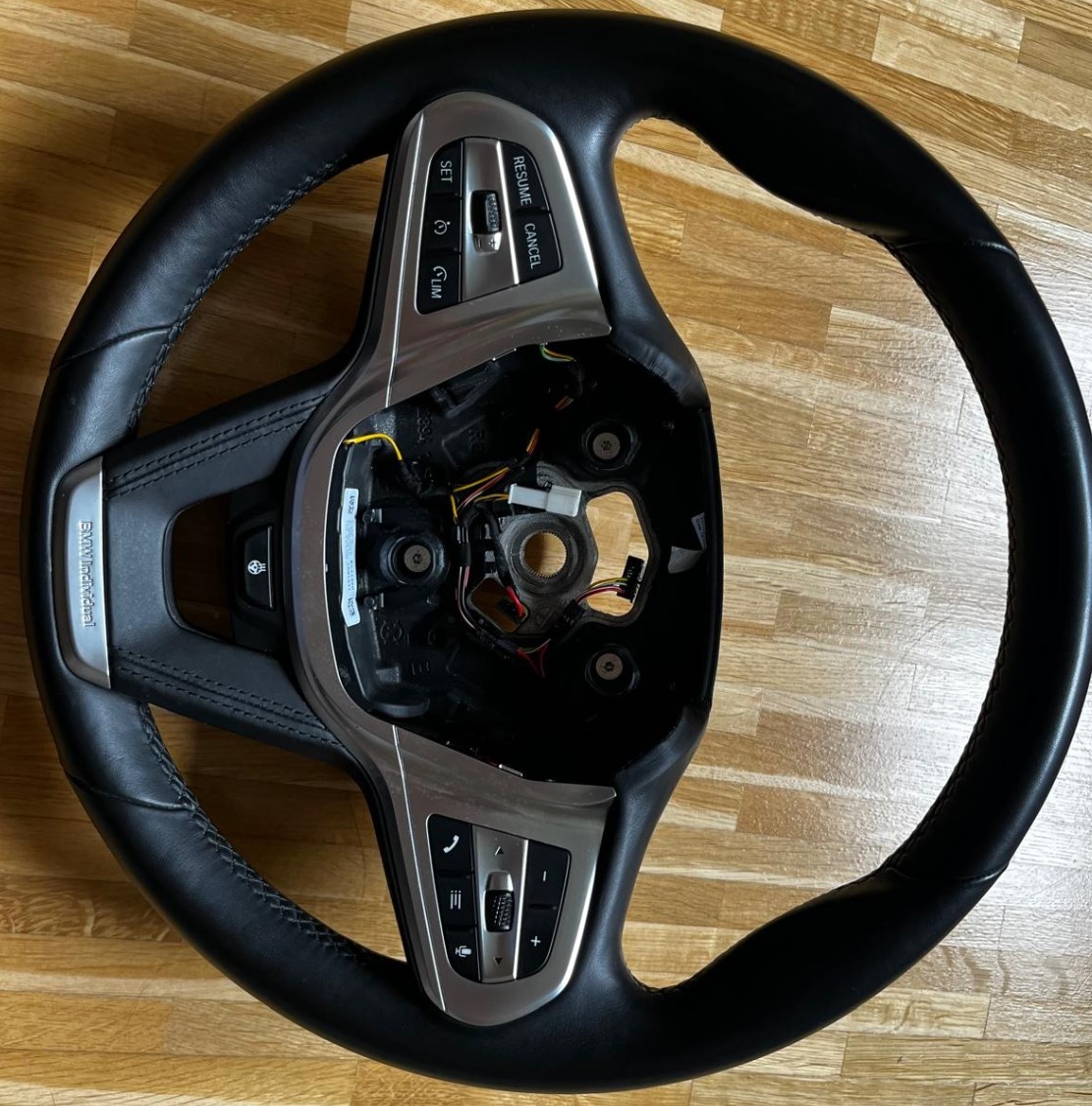 BMW Gx volant s výhřevem - individual