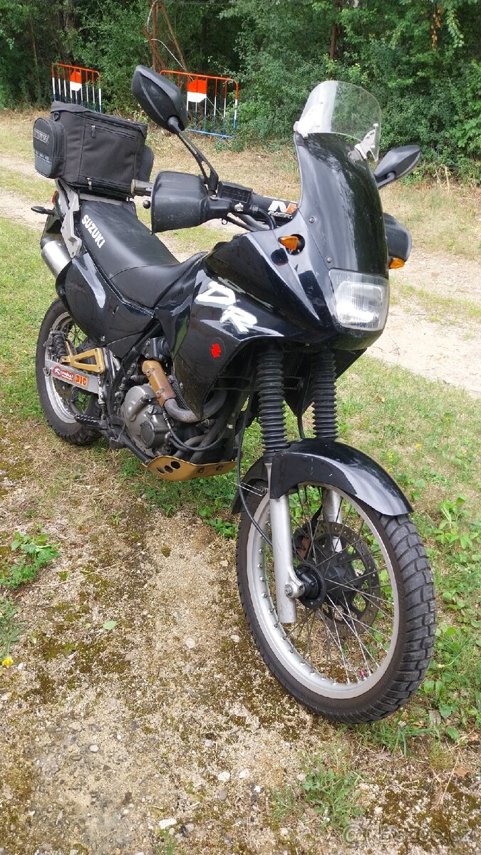 Suzuki DR 650 RSE