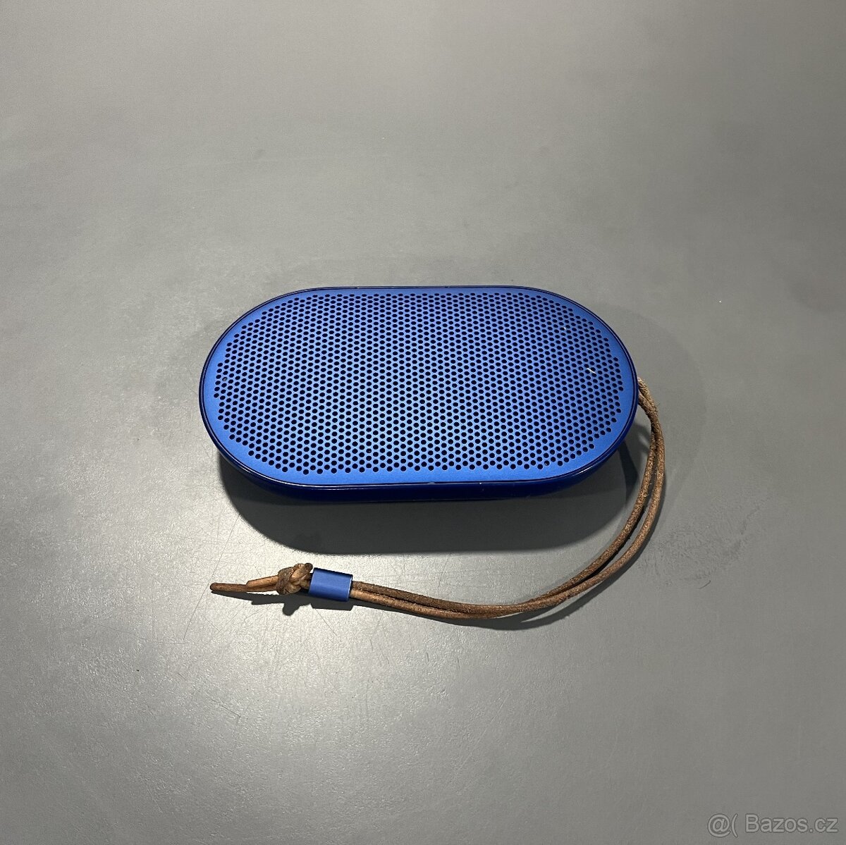 Bang & Olufsen Beoplay P2 reproduktor