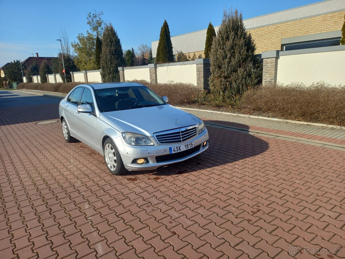 Mercedes-Benz w204 Motor 220CDI 125.kw Rok.výroby 2009