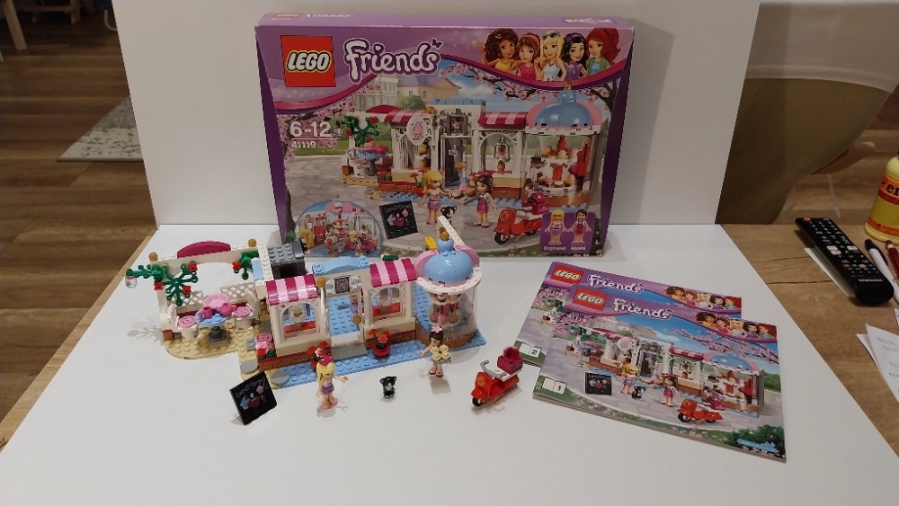 LEGO Friends 41119 Cukrárna v Heartlake