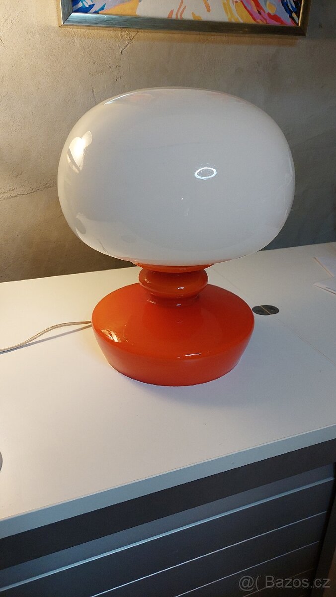 Retro skleněná lampa