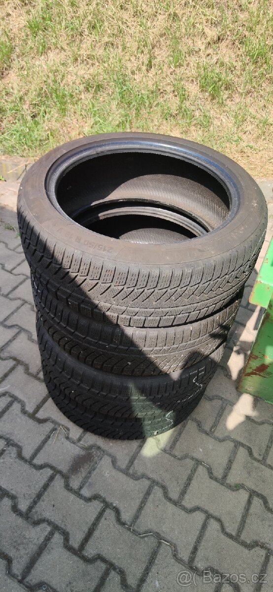 Continental 215/50 R18