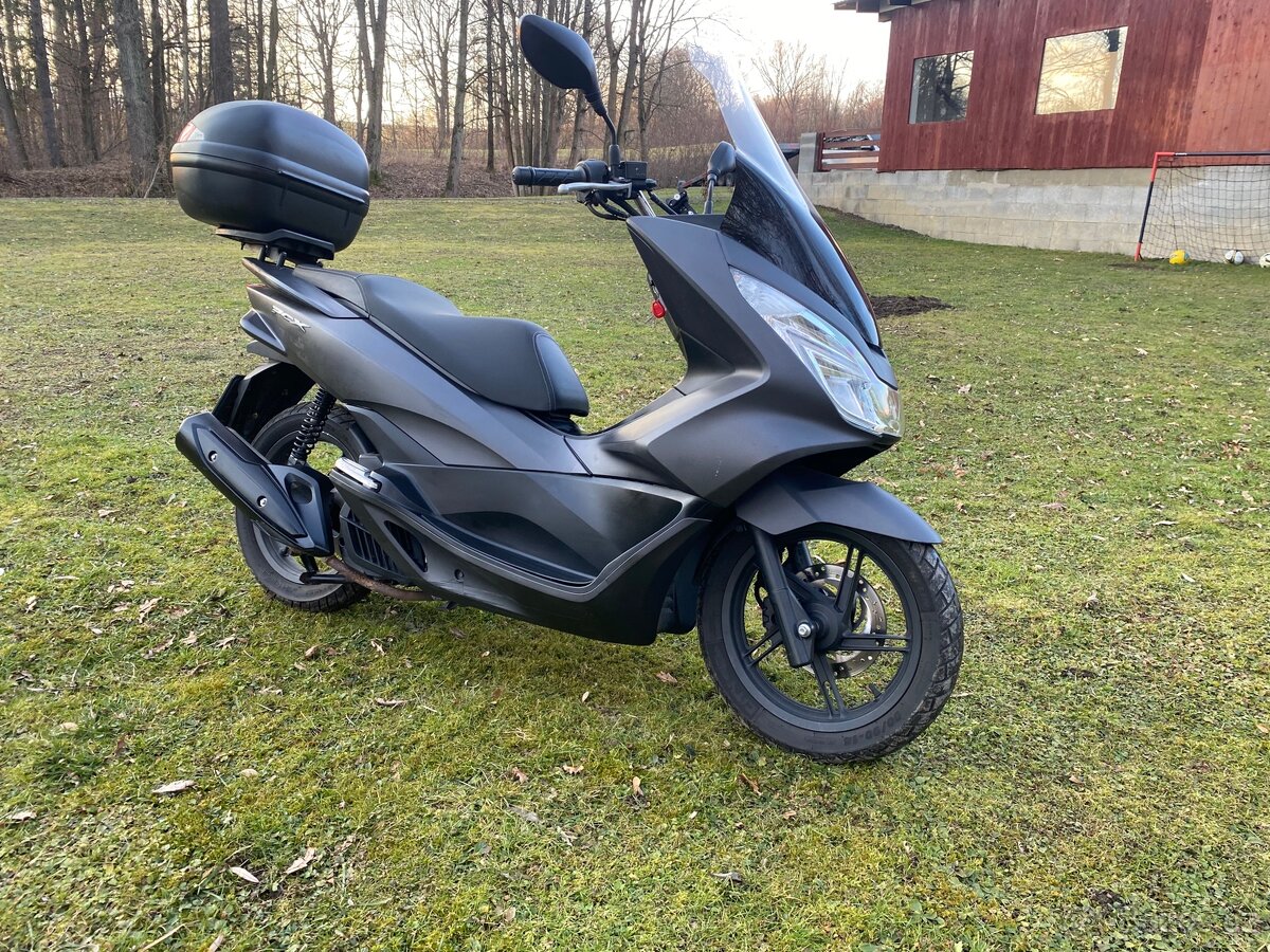 Honda pcx 125 r.v 2014