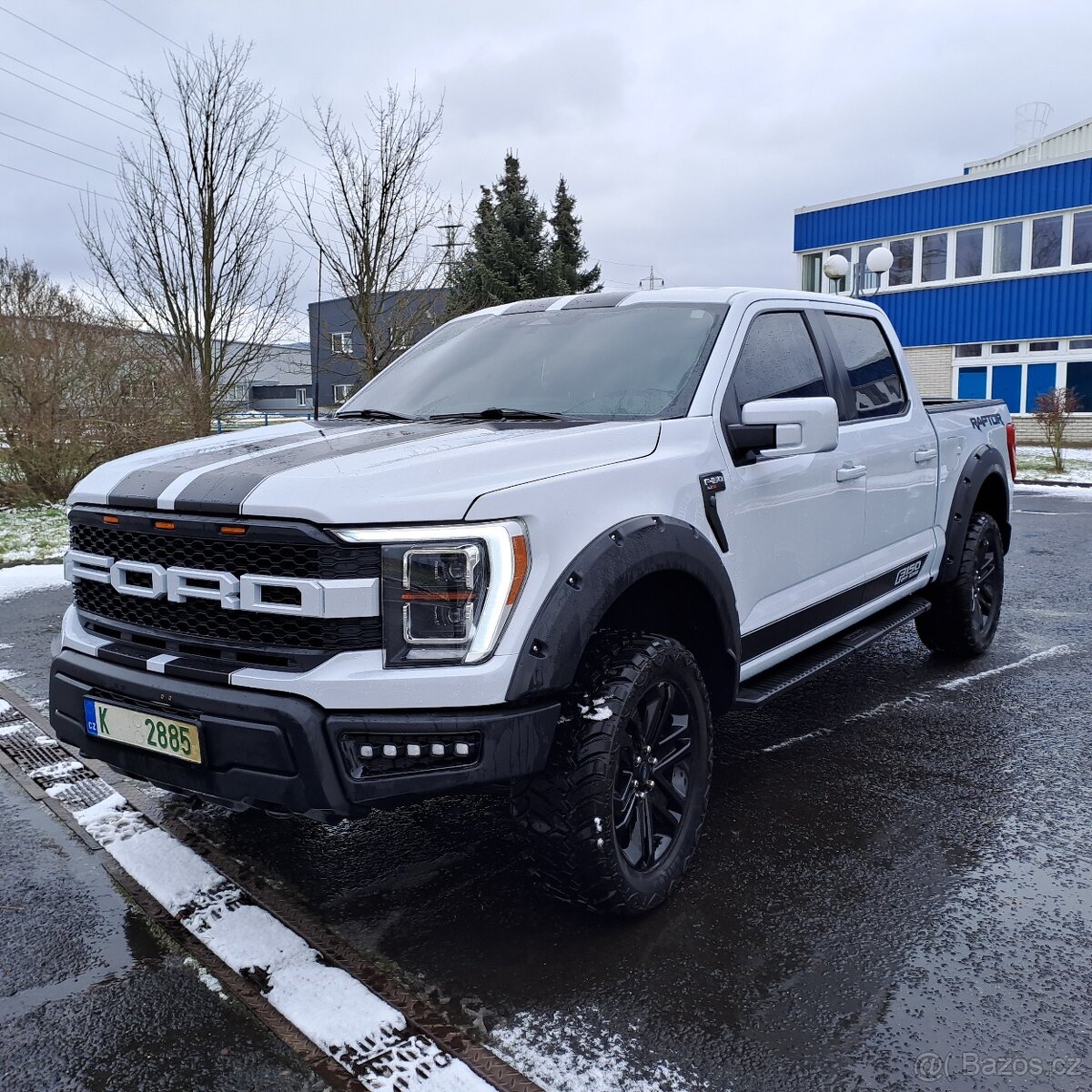 Ford F150 V8 5.0  4x4 r.v.2022  novy model