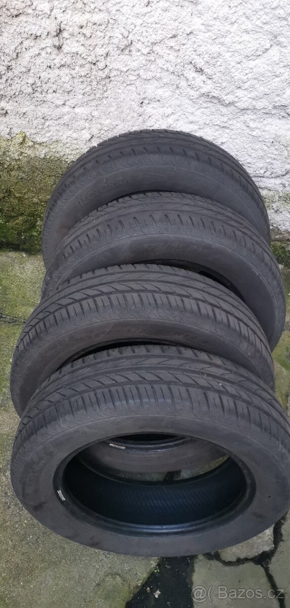 Letní pneu 175/65 R15