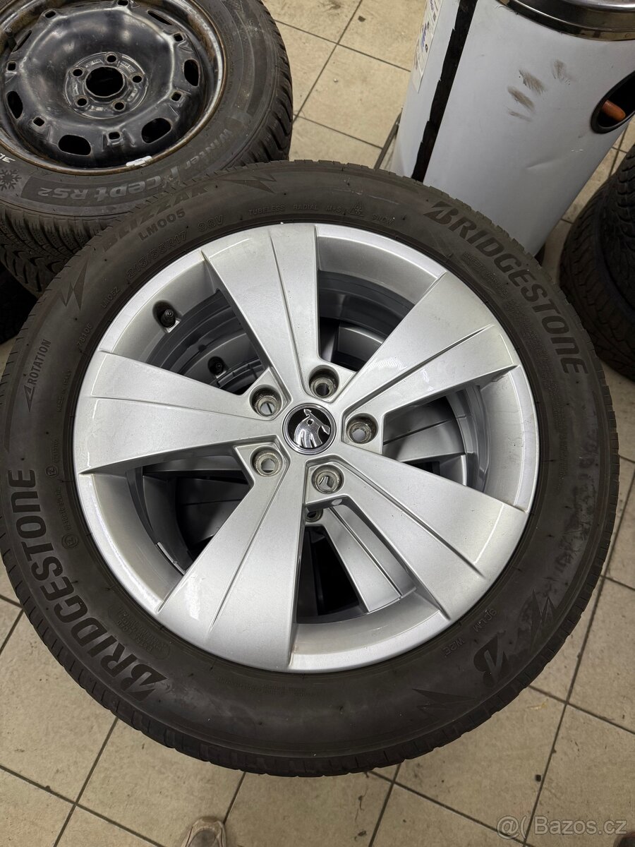 Originální Alu kola 5x112 Škoda Superb 3 215/55/17