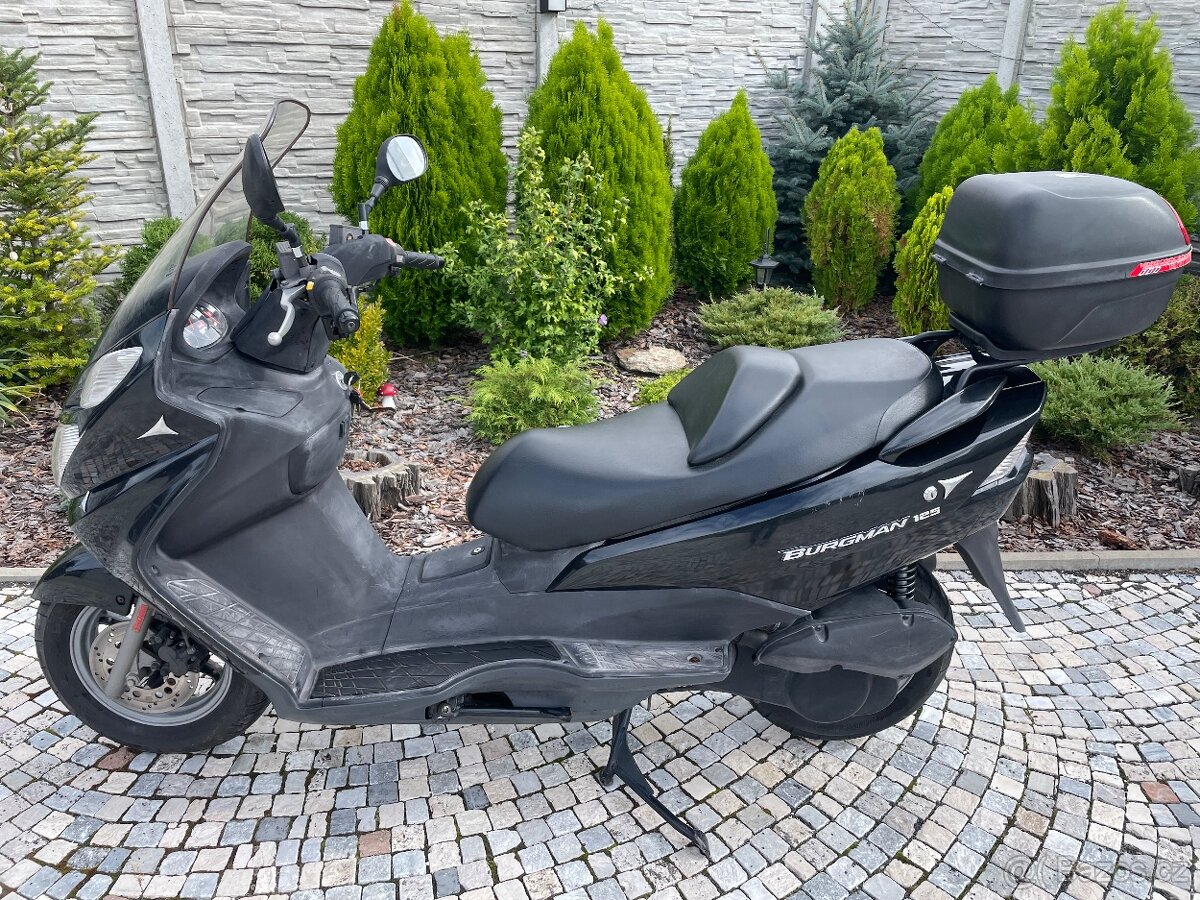 Suzuki Burgman 125 ccm - 9 KW rok 2006