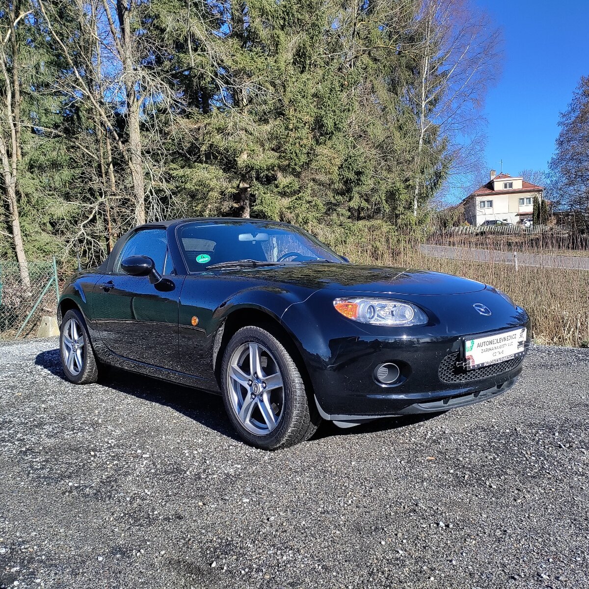 Mazda MX-5, KRÁSNÁ,SERVISKA,1MAJITEL,150KM