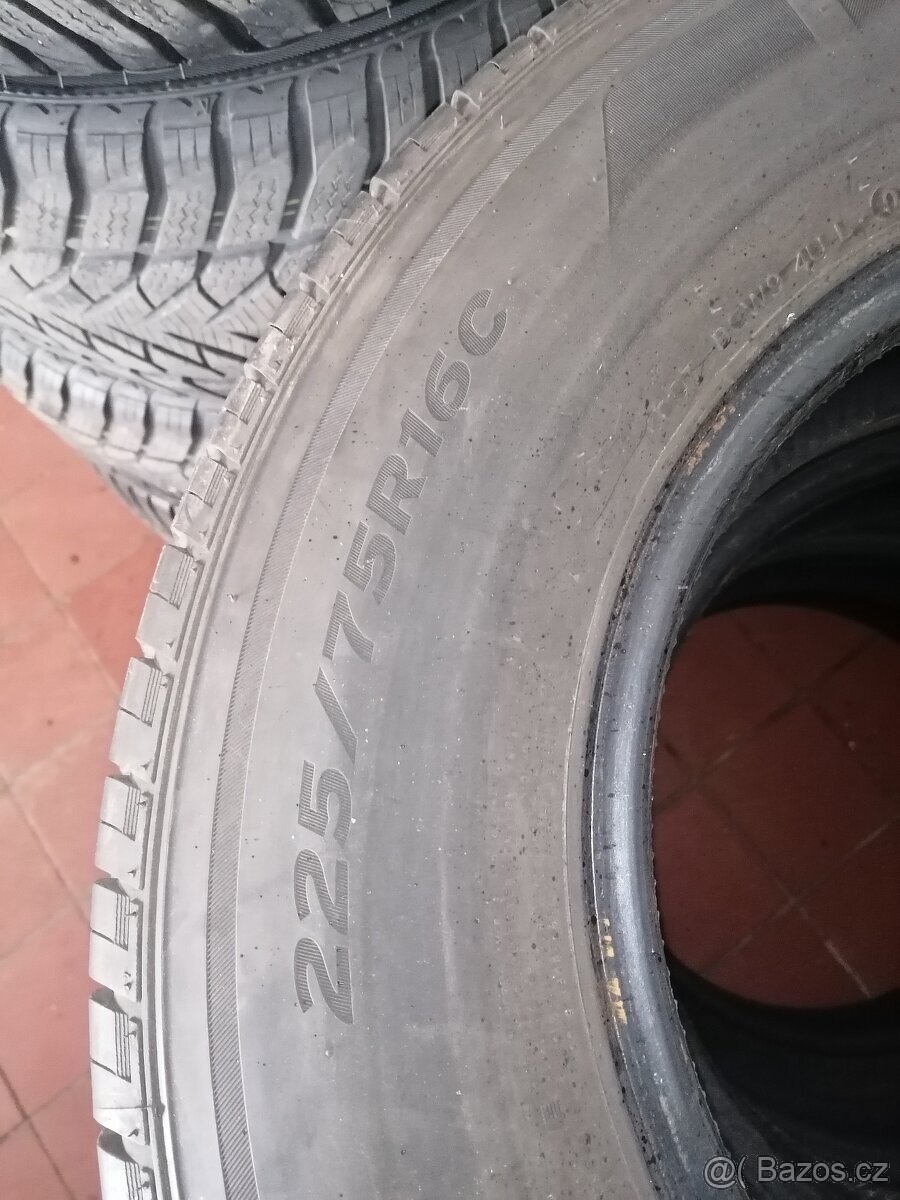 Letní pneumatiky 225/75 R 16 C