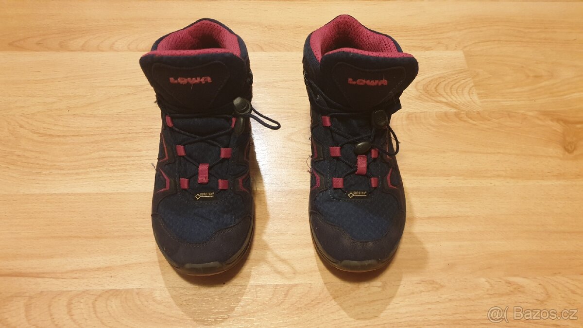 Boty Lowa a Gore-tex 35