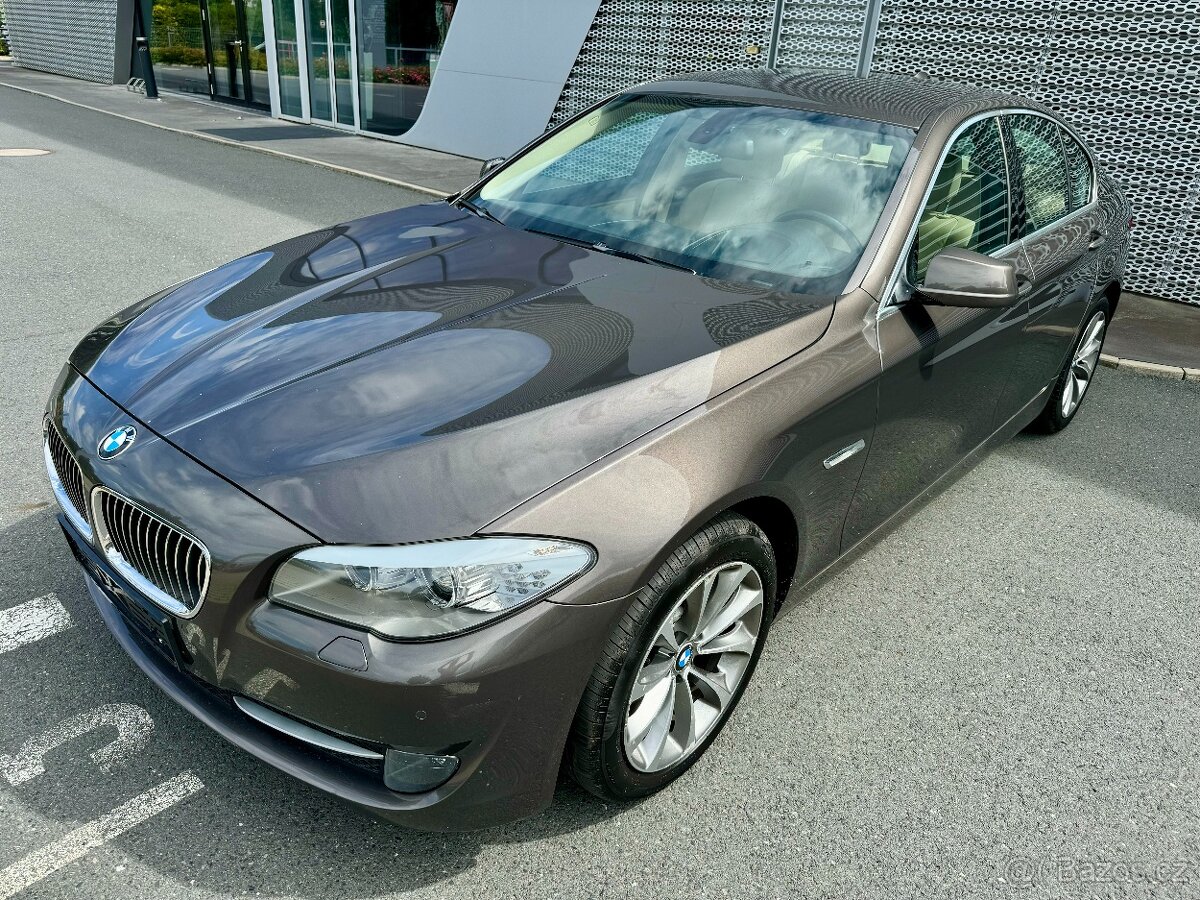 BMW F10 523i r6 AUTOMAT SPORTSITZE