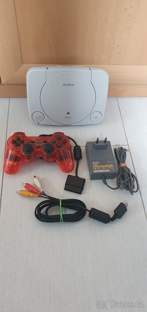 Playstation 1 ( PS ONE SLIM )