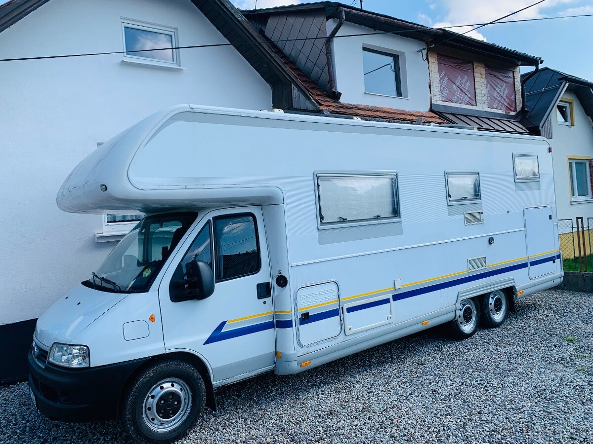 AUTOKARAVAN BURSTNER, Fiat ducato 2.8 94kw