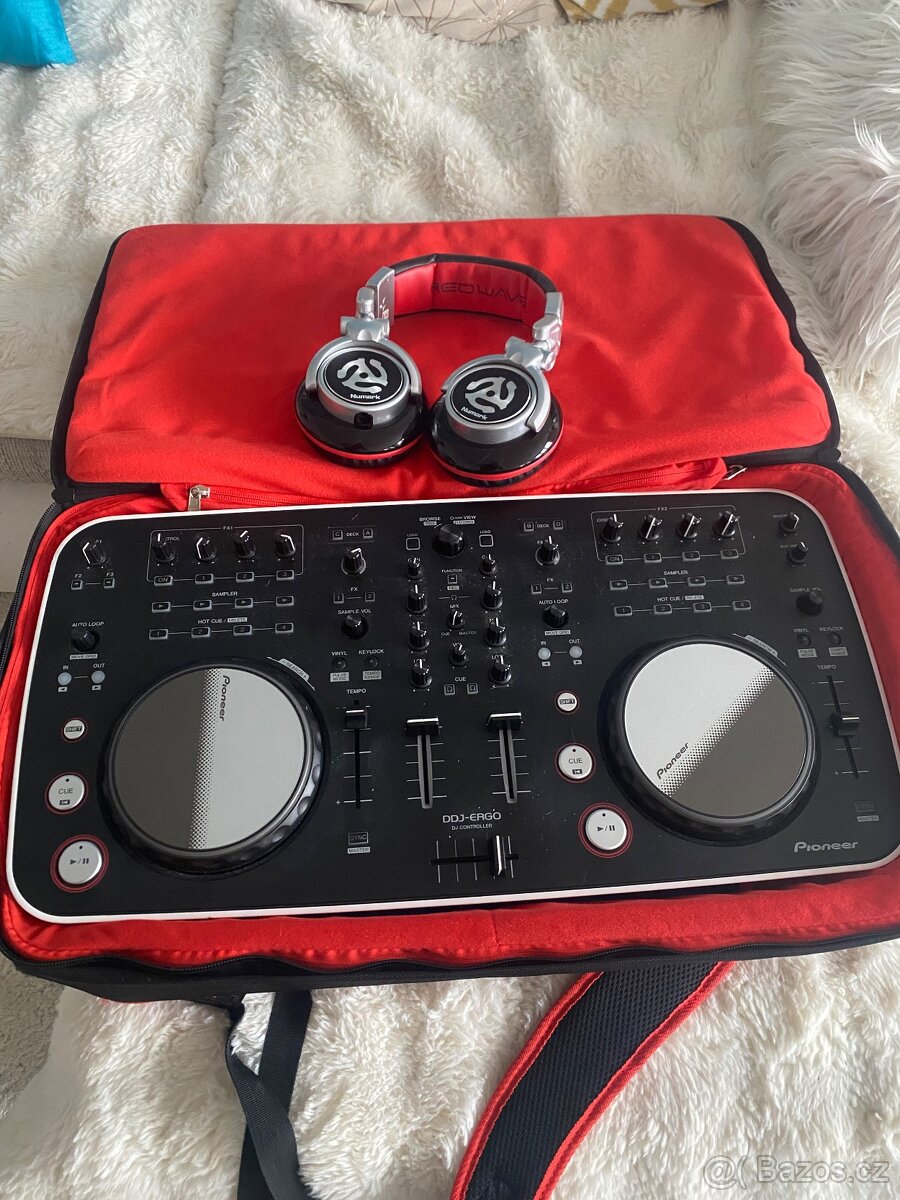 Pioneer DDJ-ERGO-V Digital DJ Controller – Kompletní set