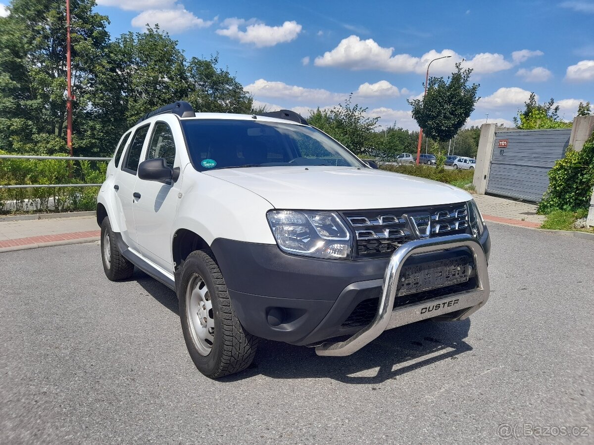 DACIA DUSTER 1.6i 77KW, ROK VÝROBY 2014, PO SERVISU