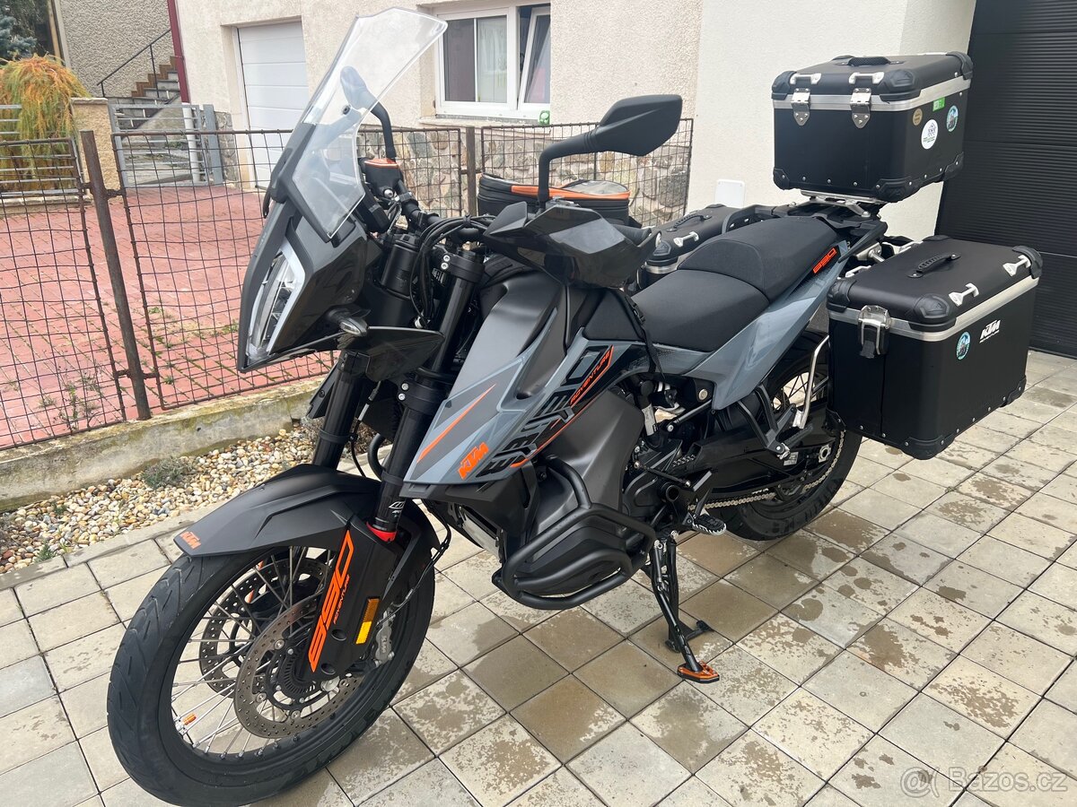 KTM 890 Adventure