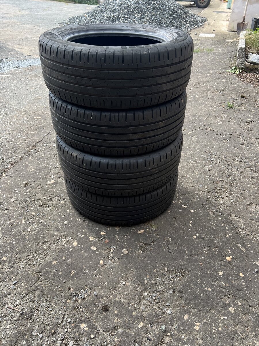 Pneu 205/55 R16 Continental