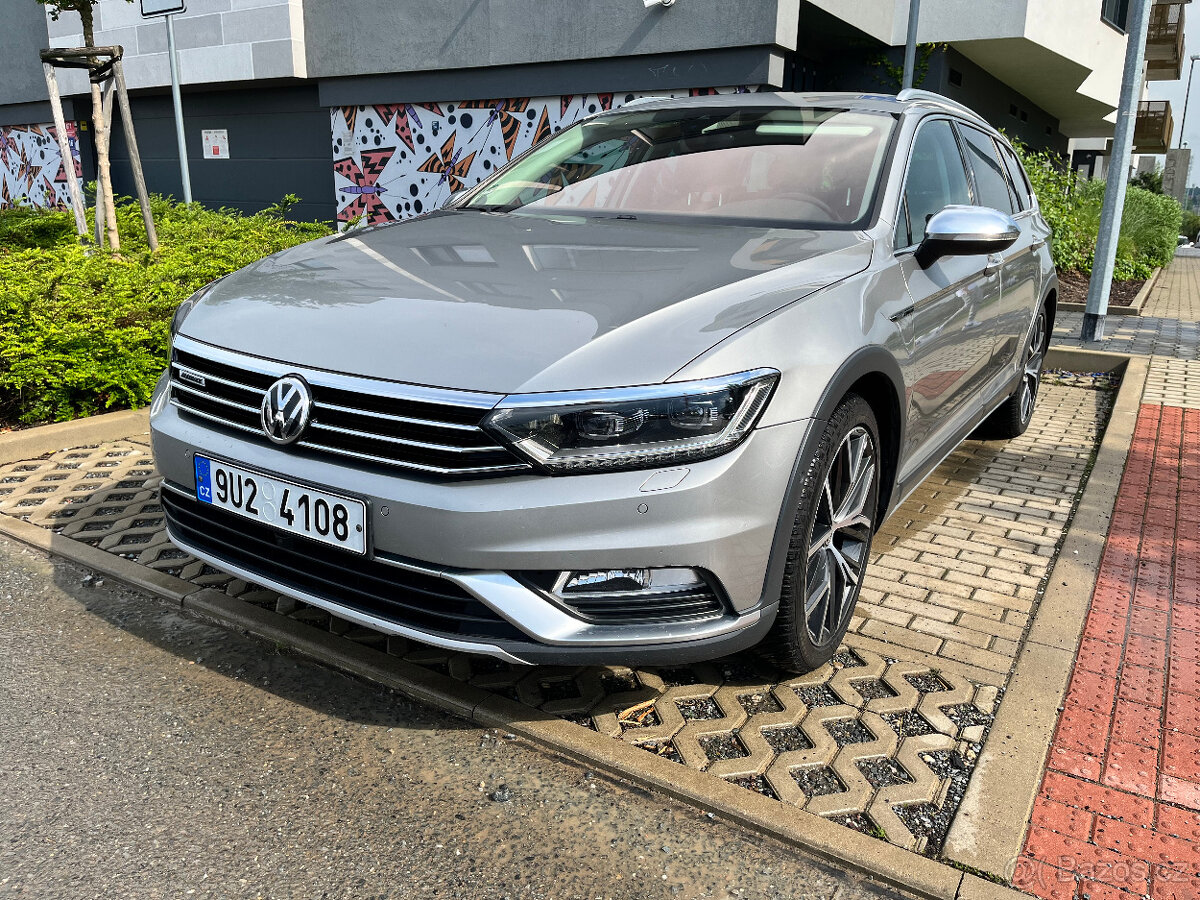 VW Passat B8 Alltrack 2.0TDI,DSG,virtual,nové ČR