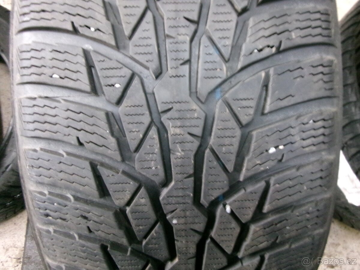 215/45 R16 NOKIAN (5,5mm) č.14359