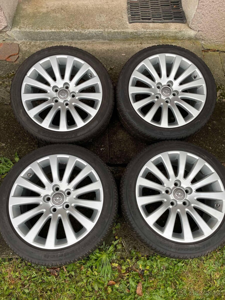 Zimní alu Opel 235/45 r18 18x8J