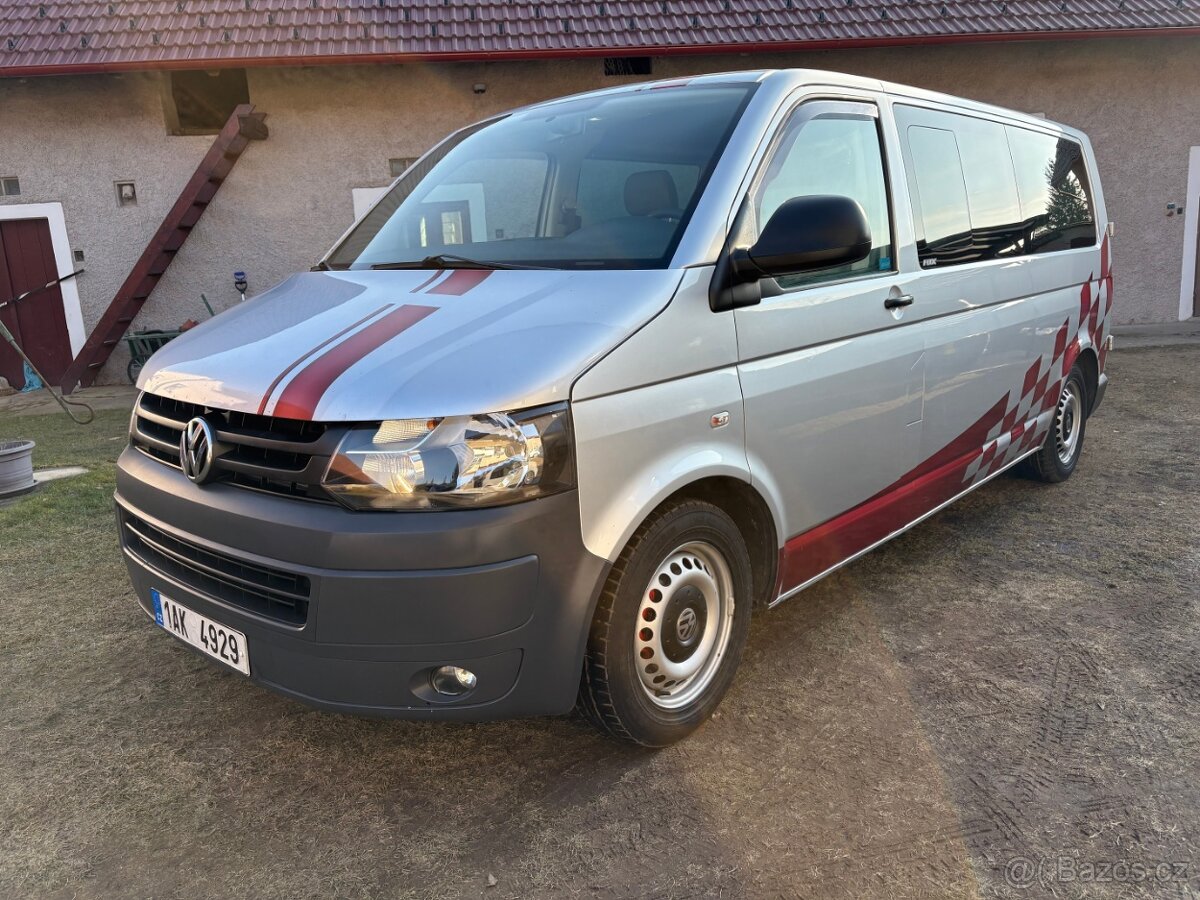 VW Transporter T5 - 2.0 TDI