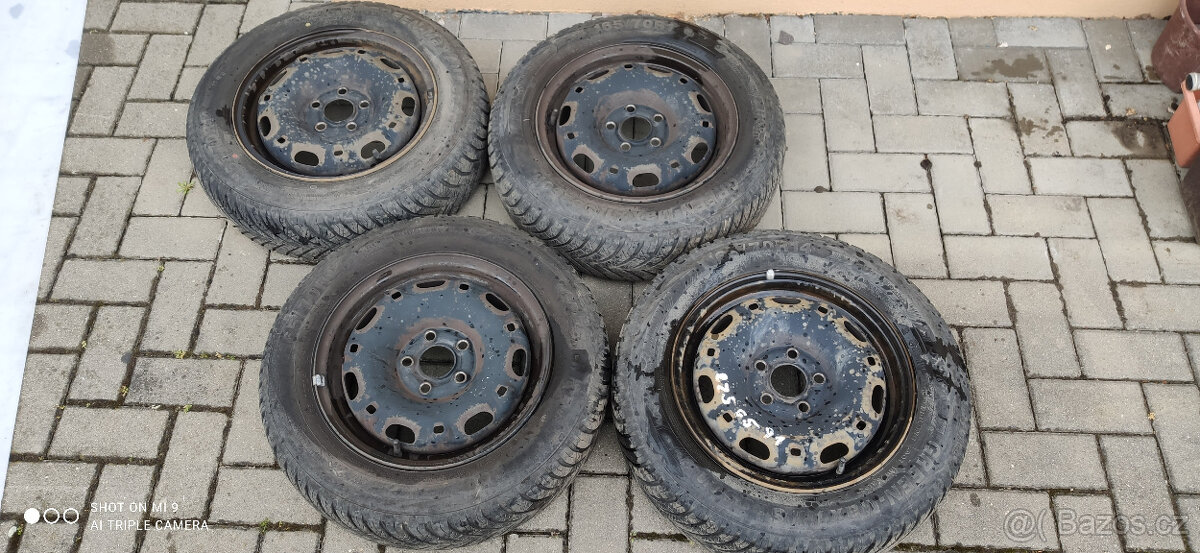 Škoda Fabia-celoroční kola 165/70 r14-disk 5x100mm