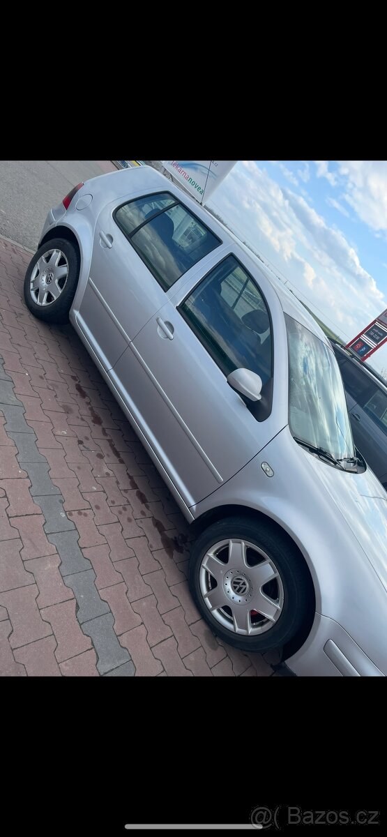 Golf 4