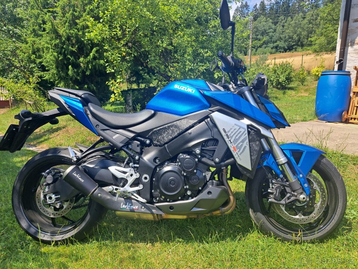 Suzuki GSX-S950