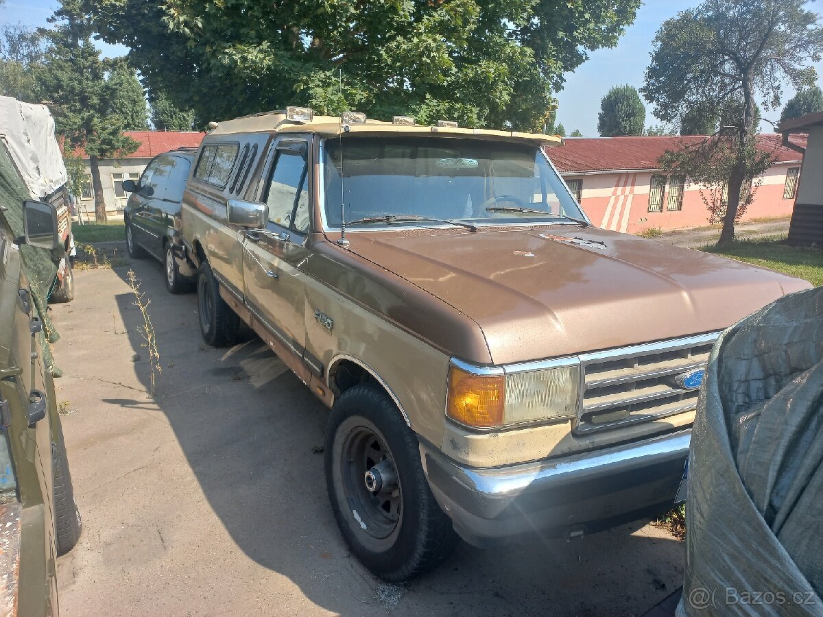 Ford F150 ,5.0 V8 ,4x4 ,automat,lpg